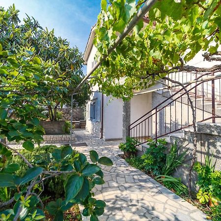 Apartment Zuza Krk Крк Екстер'єр фото